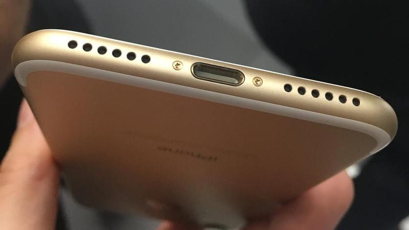 Zamena konektora za punjenje Iphone 1 zamena konektora punjenja iphone