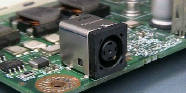 Zamena konektora za punjenje laptop 2 zamena konektora za punjenje laptop